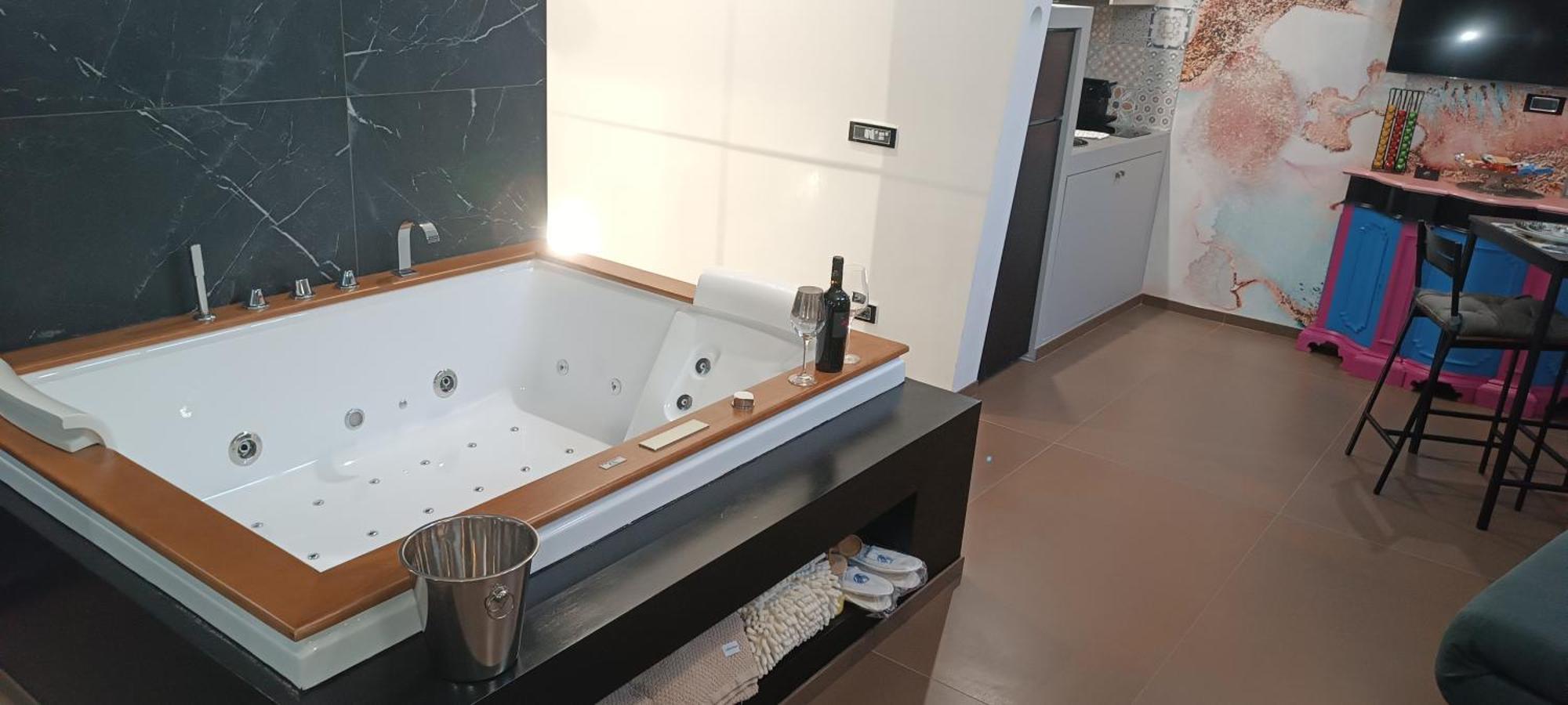 Suite Luxurya Bari Eksteriør billede